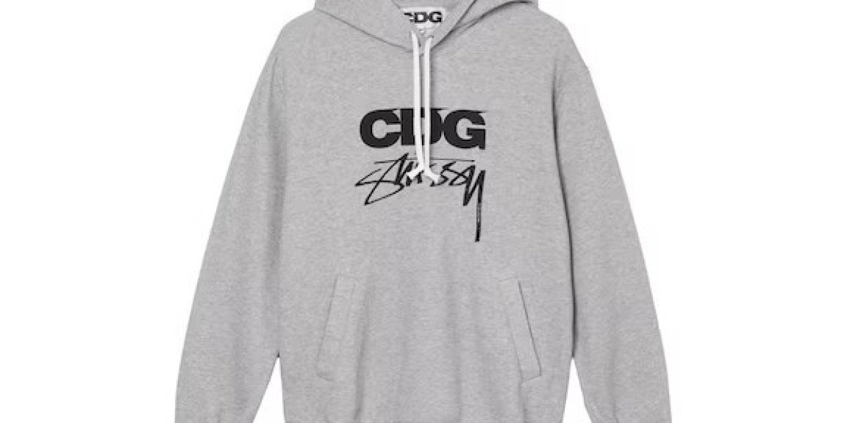 Stussy Hoodie: Where Tradition Meets Trend
