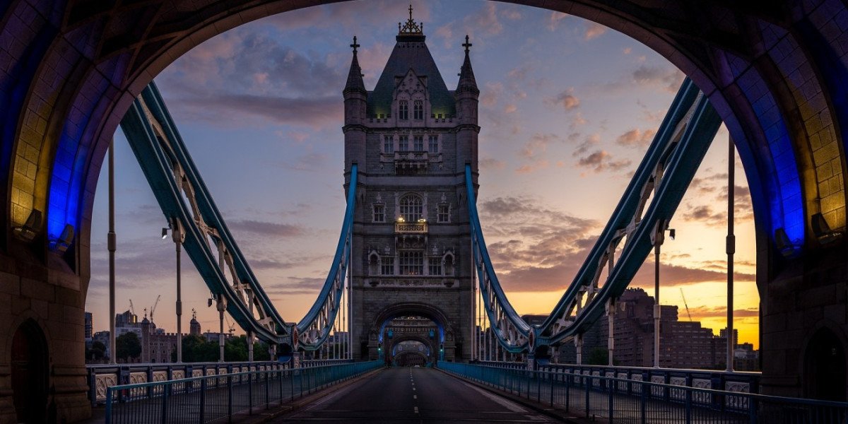 Affordably luxurious travel to London with YesFares' Business Class Magic