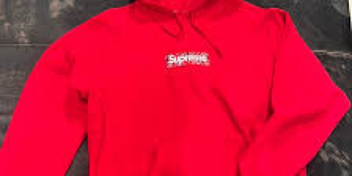 Breaking Boundaries The Red Supreme Hoodie as a Modern Fashion Icon